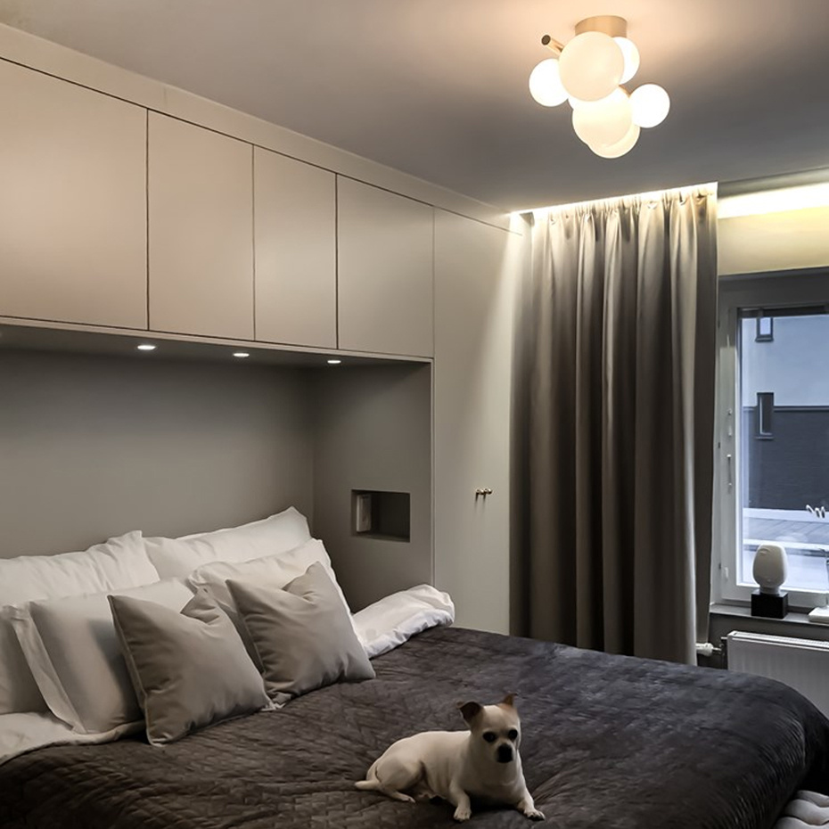 Molekyl Plafond Mässing/Opalglas