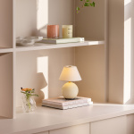 Iris 16 Portabel Bordslampa Creme Iris 16 Portabel Bordslampa Creme