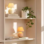 Iris 16 Portabel Bordslampa Blush Iris 16 Portabel Bordslampa Blush