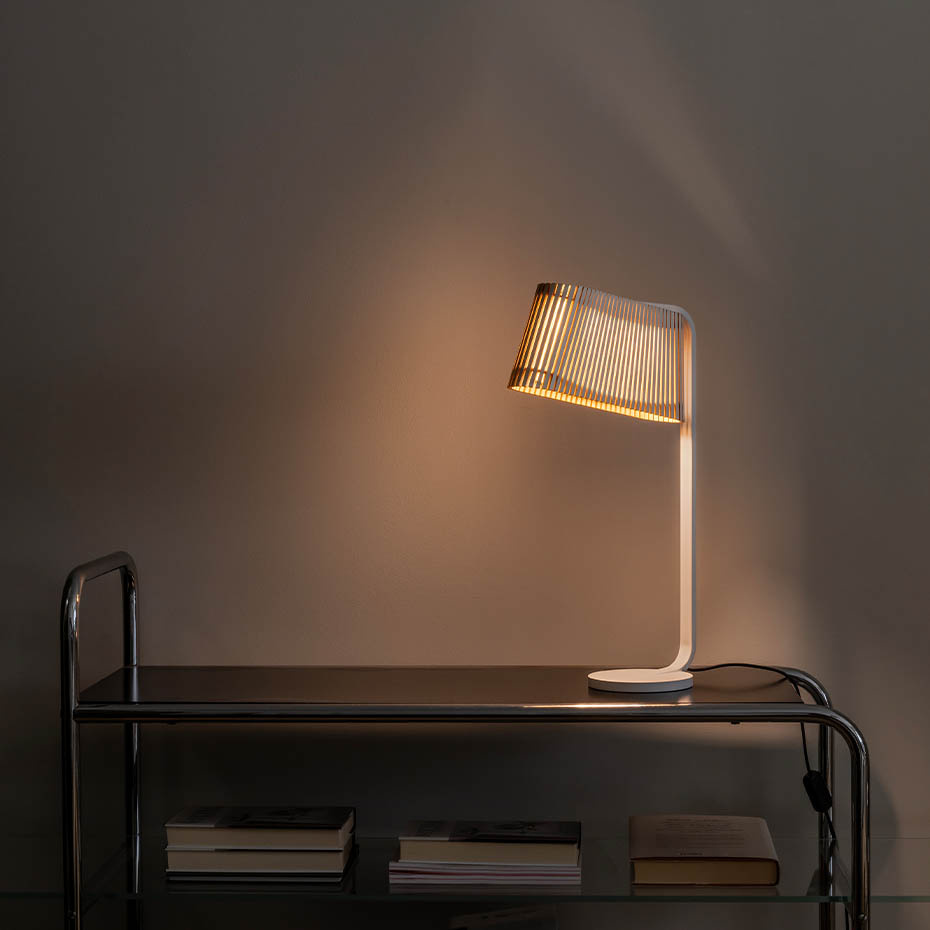 Owalo 7020 Bordslampa White