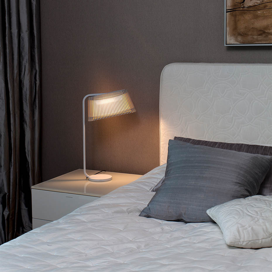 Owalo 7020 Bordslampa White