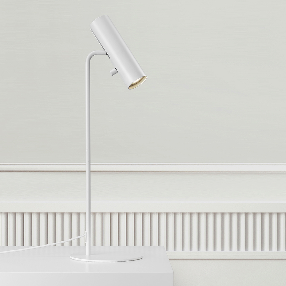 MIB 6 Bordslampa Vit