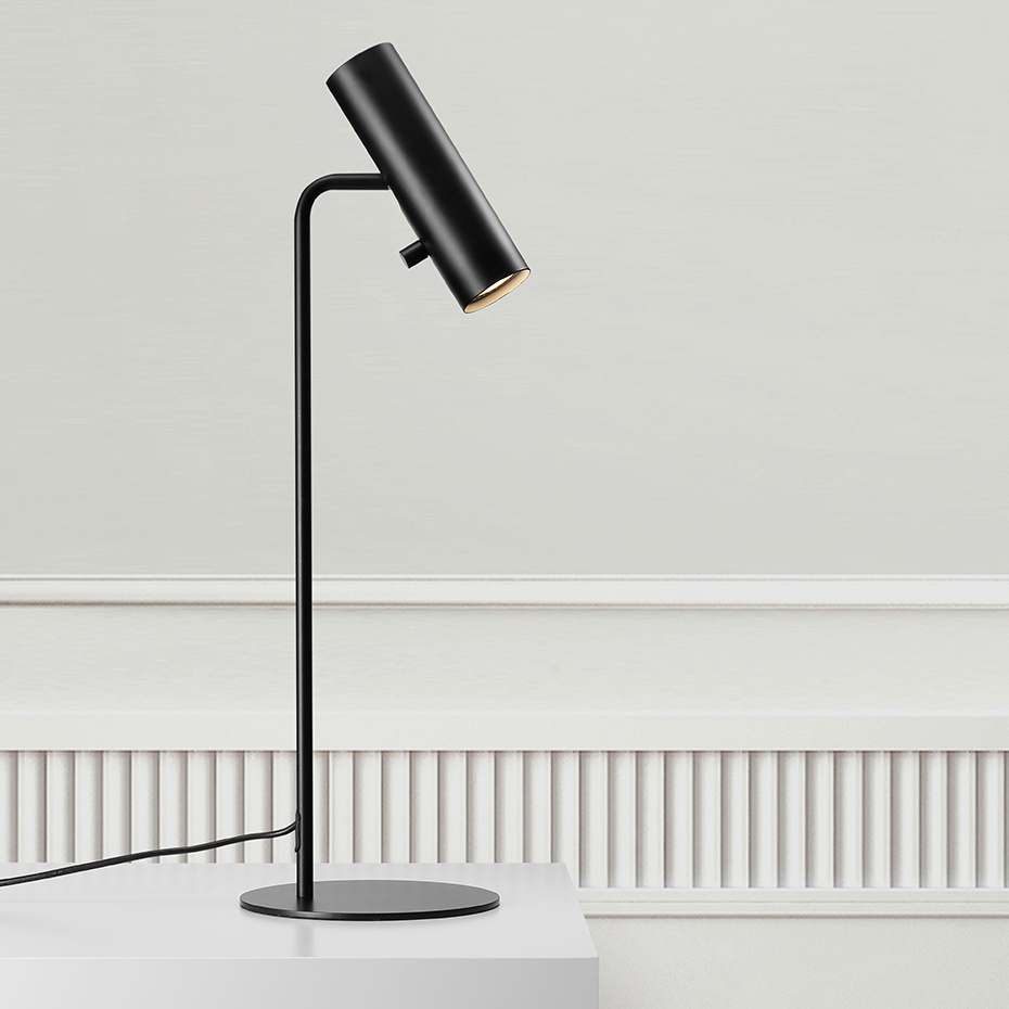 MIB 6 Bordslampa Svart