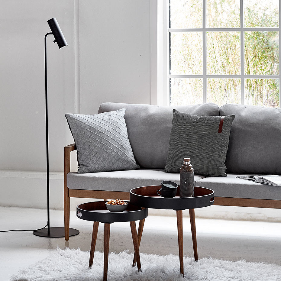 MIB 6 Golvlampa Svart