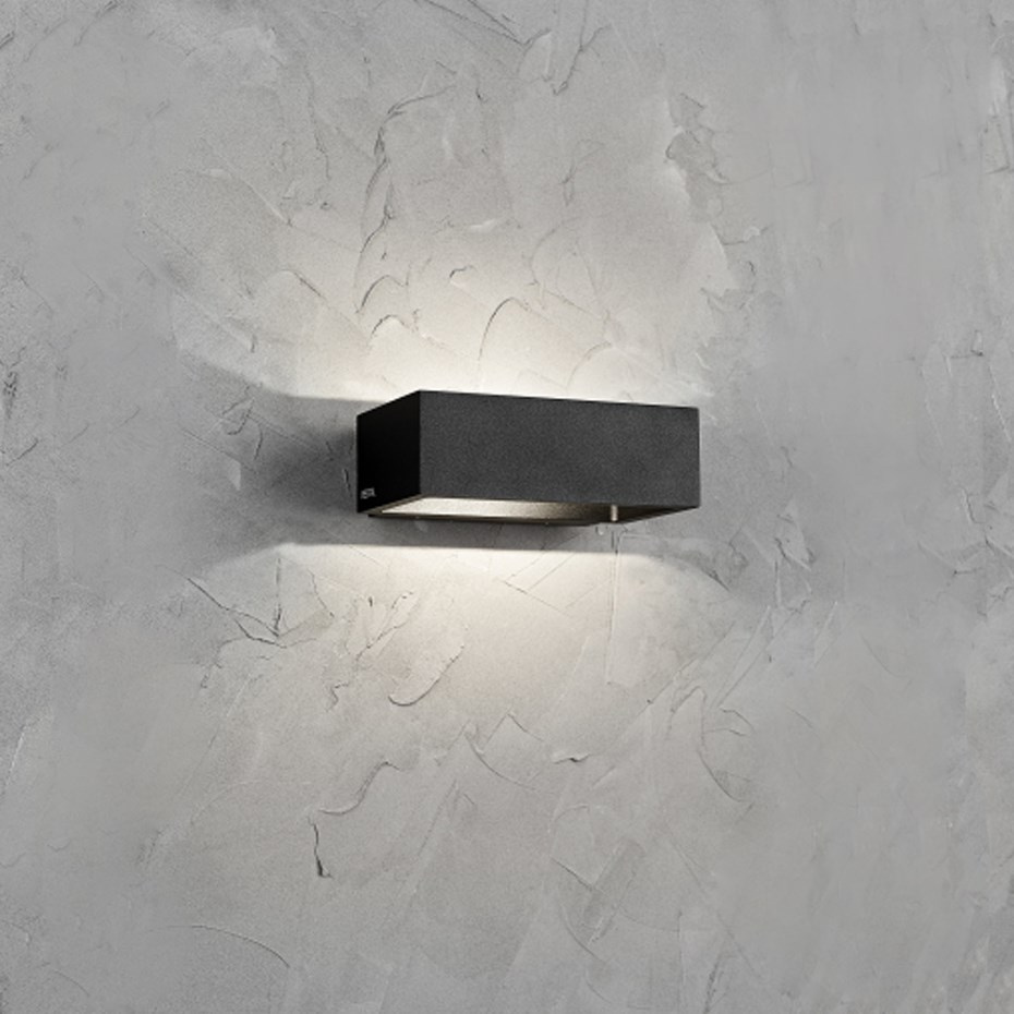 Illusion Reko LED Vägglampa Svart