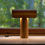 Teelo 8020 Bordslampa Walnut Teelo 8020 Bordslampa Walnut