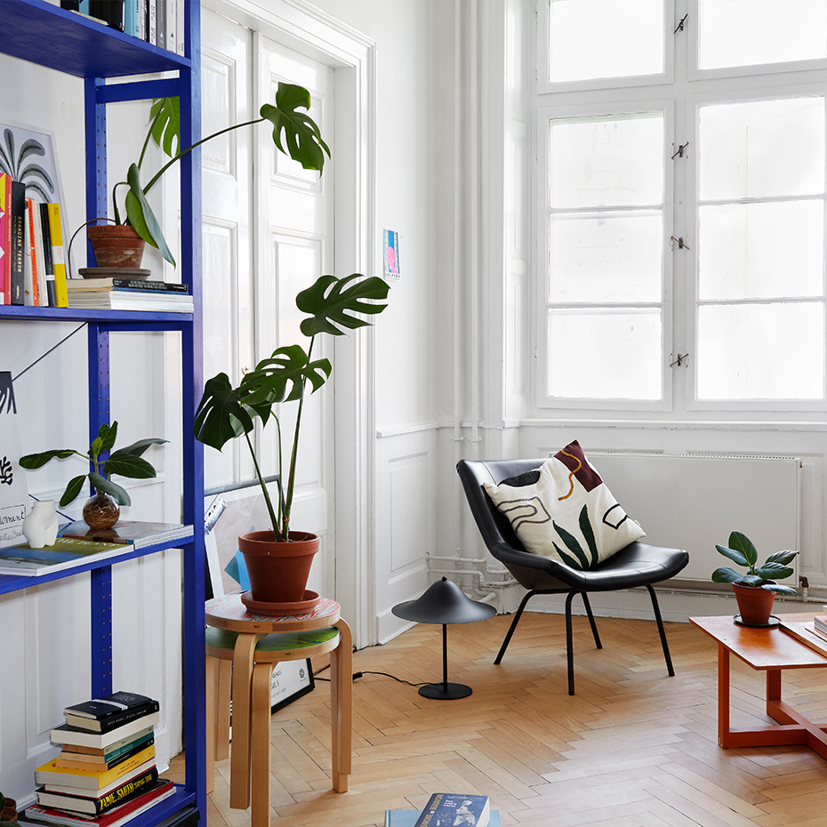 Hans 40 Bordslampa Black