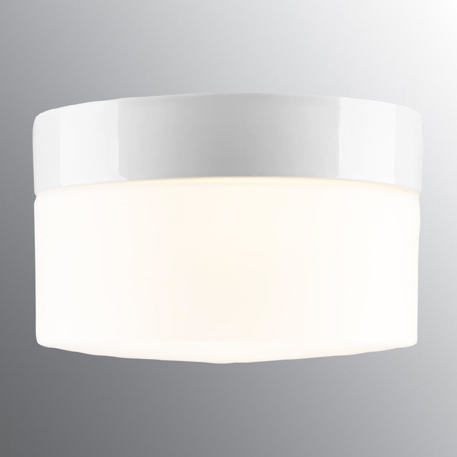 Opus Taklampa/Vägglampa 200/135 Vit/Opalglas IP44