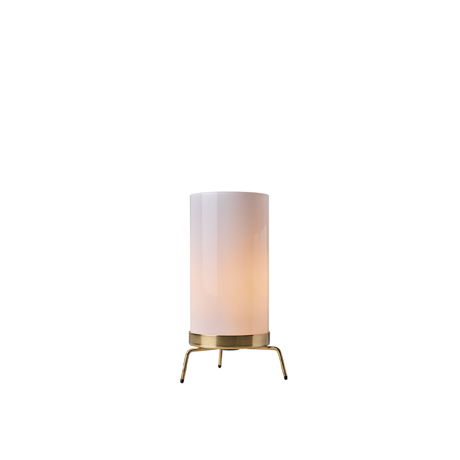 PM-02 Bordslampa Opal/Brass