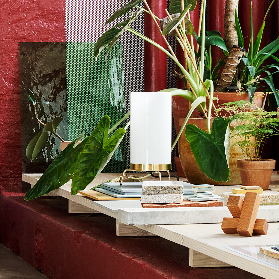 PM-02 Bordslampa Opal/Brass