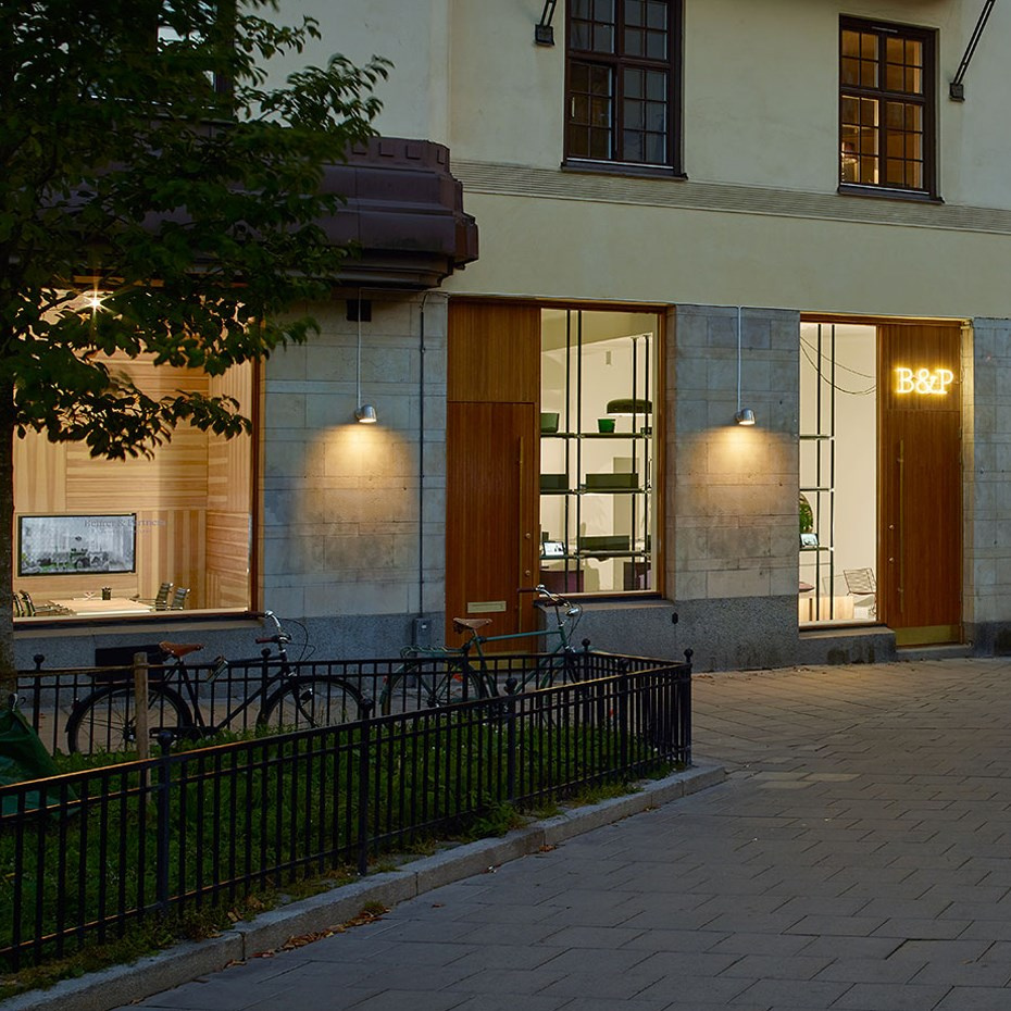 Convex Vägglampa Vit