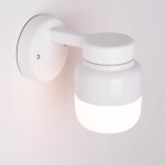 Ohm Vägglampa 100/150 Vit/Opalglas IP44 Ohm Vägglampa 100/150 Vit/Opalglas IP44