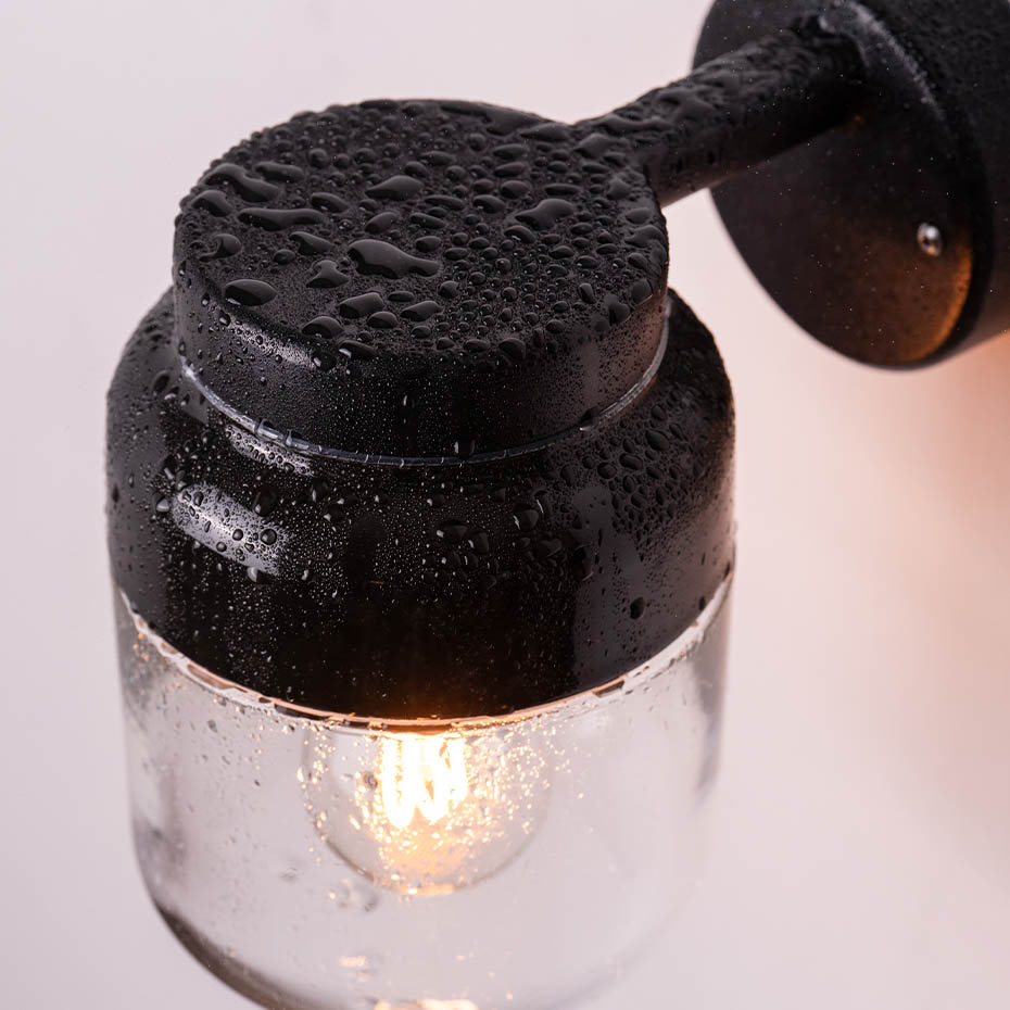 Ohm Vägglampa 140/205 Svart/Klarglas IP44