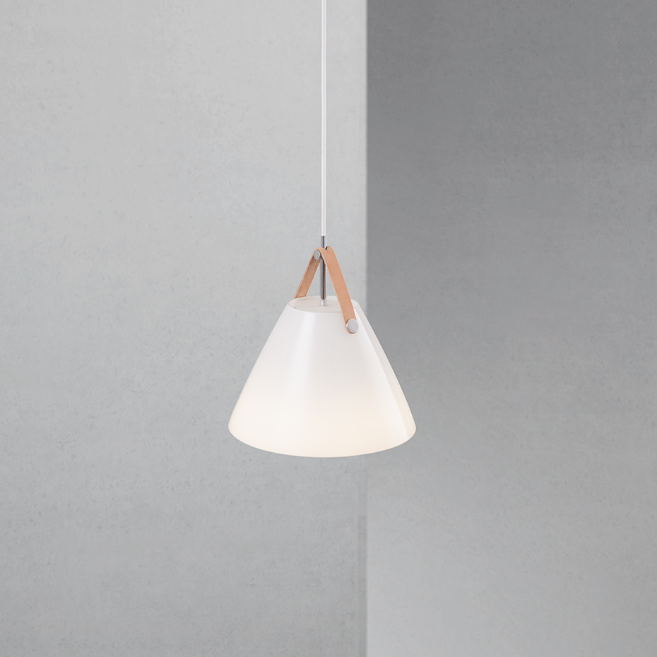 Strap 27 Pendel Opalglas