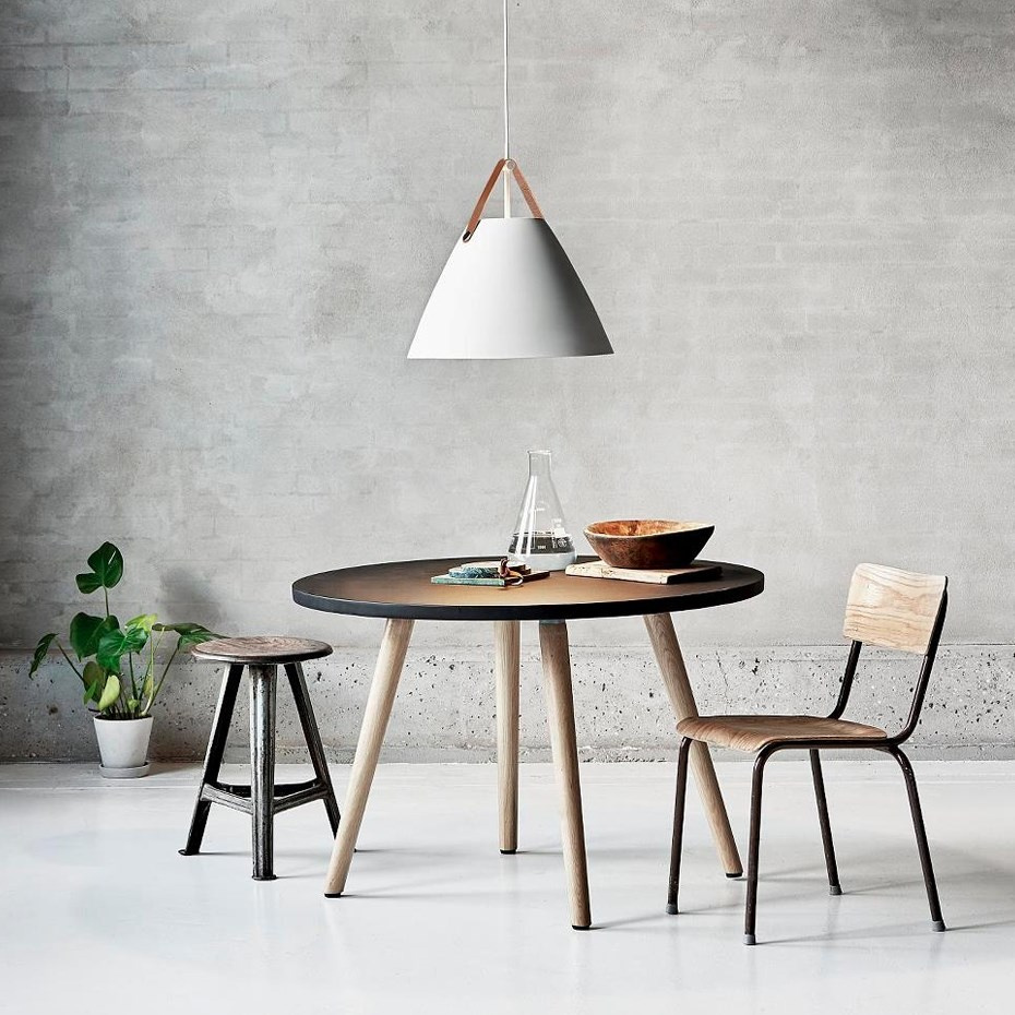 Strap 48 Pendel Svart