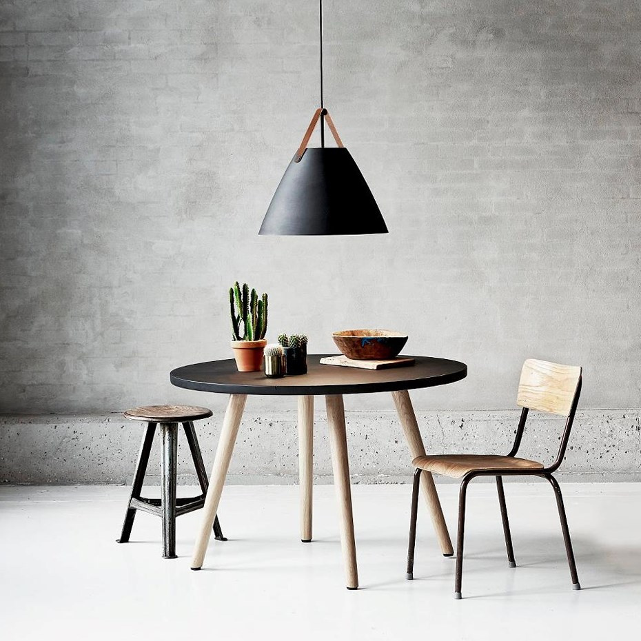 Strap 48 Pendel Svart