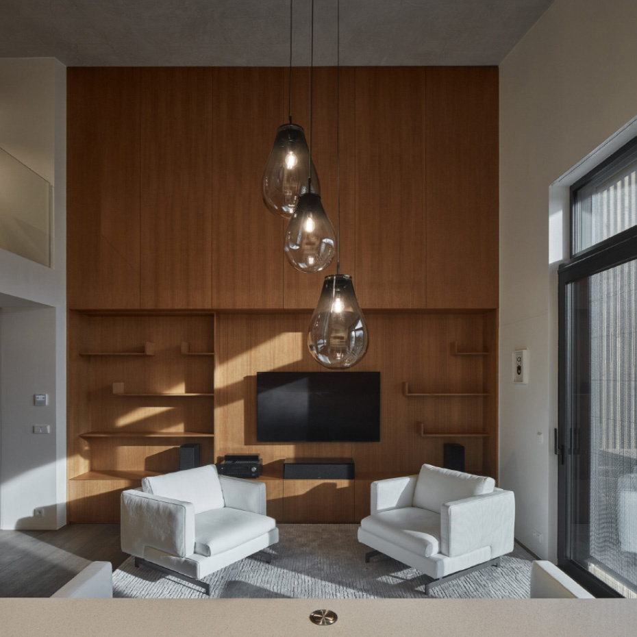 Tim Pendel Medium Smoke/Black