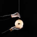 Bright Star Singel Pendel Large White/Brushed Gold Bright Star Singel Pendel Large White/Brushed Gold