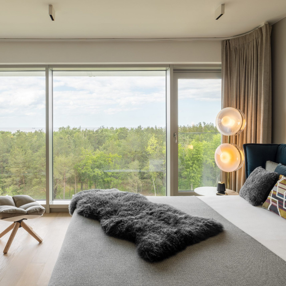 Orbital Golvlampa Venus Pink + Polaris White/Gold