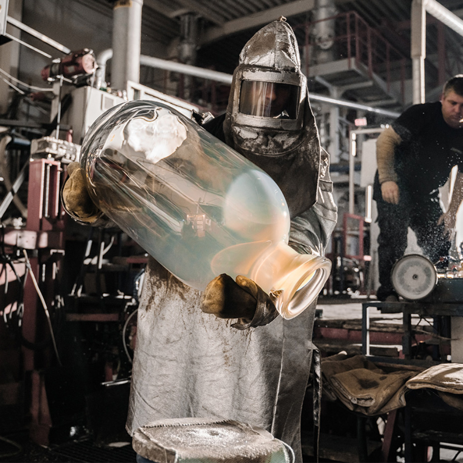 Phenomena Pendel Small Sphere Smoke/Brushed Silver