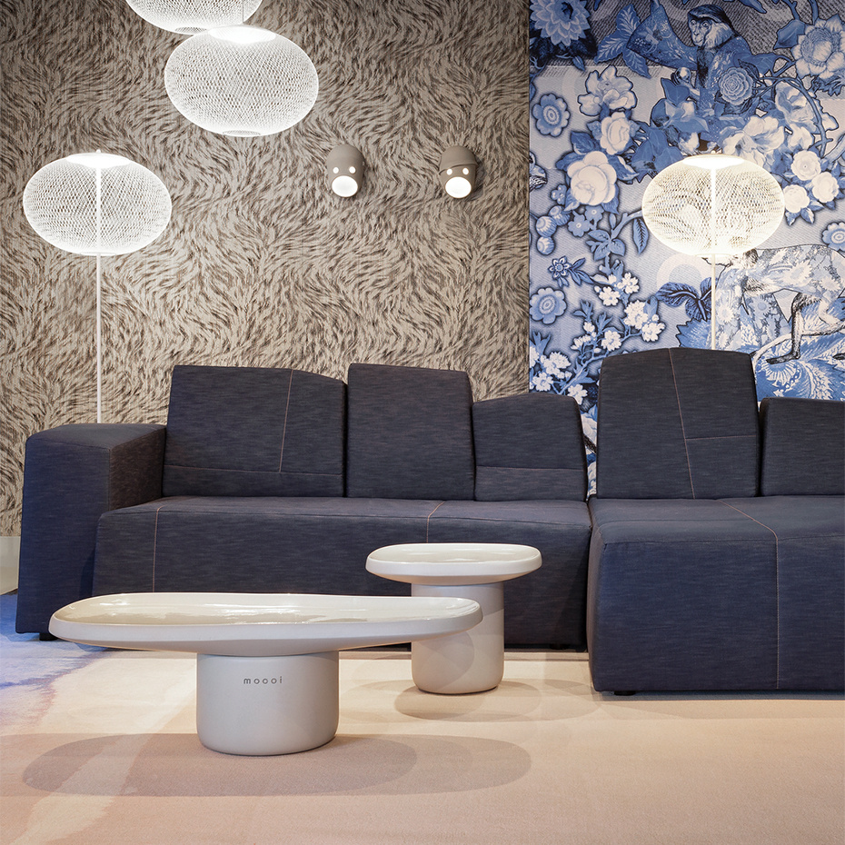 NR2 Medium Golvlampa White