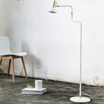 Ray Golvlampa Vit/Mässing Ray Golvlampa Vit/Mässing