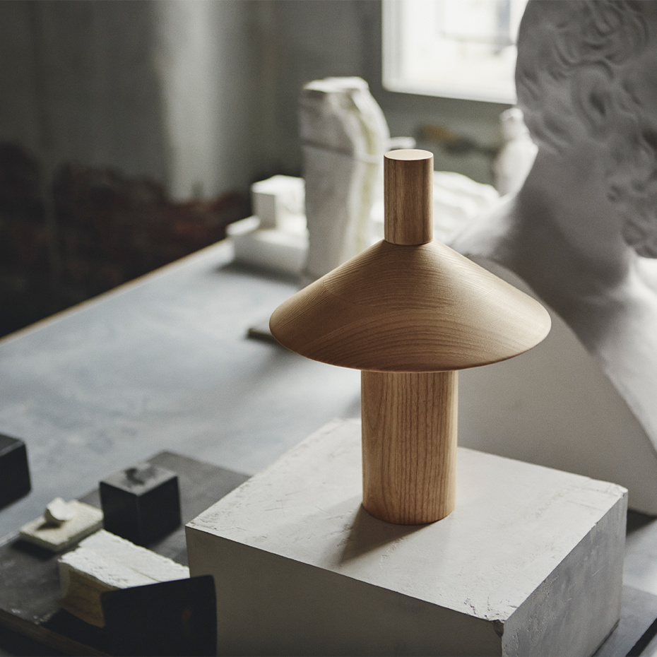 Pepa Bordslampa Natural Ash Wood