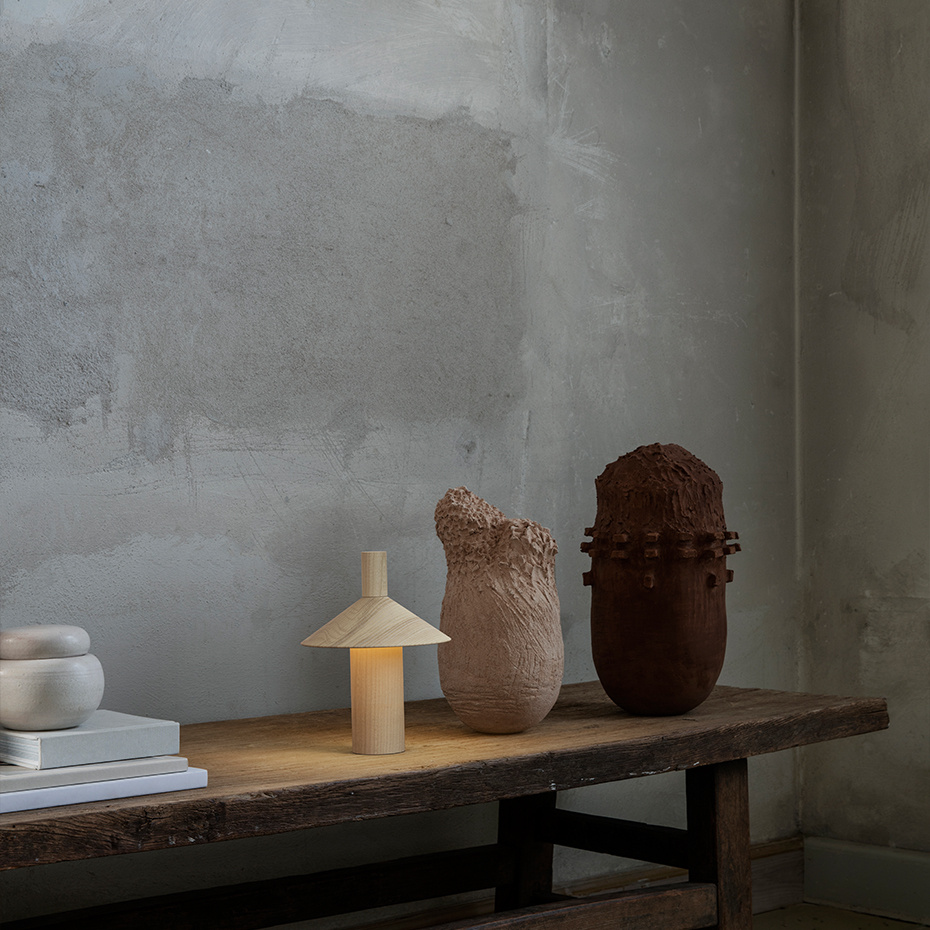 Pepa Bordslampa Natural Ash Wood