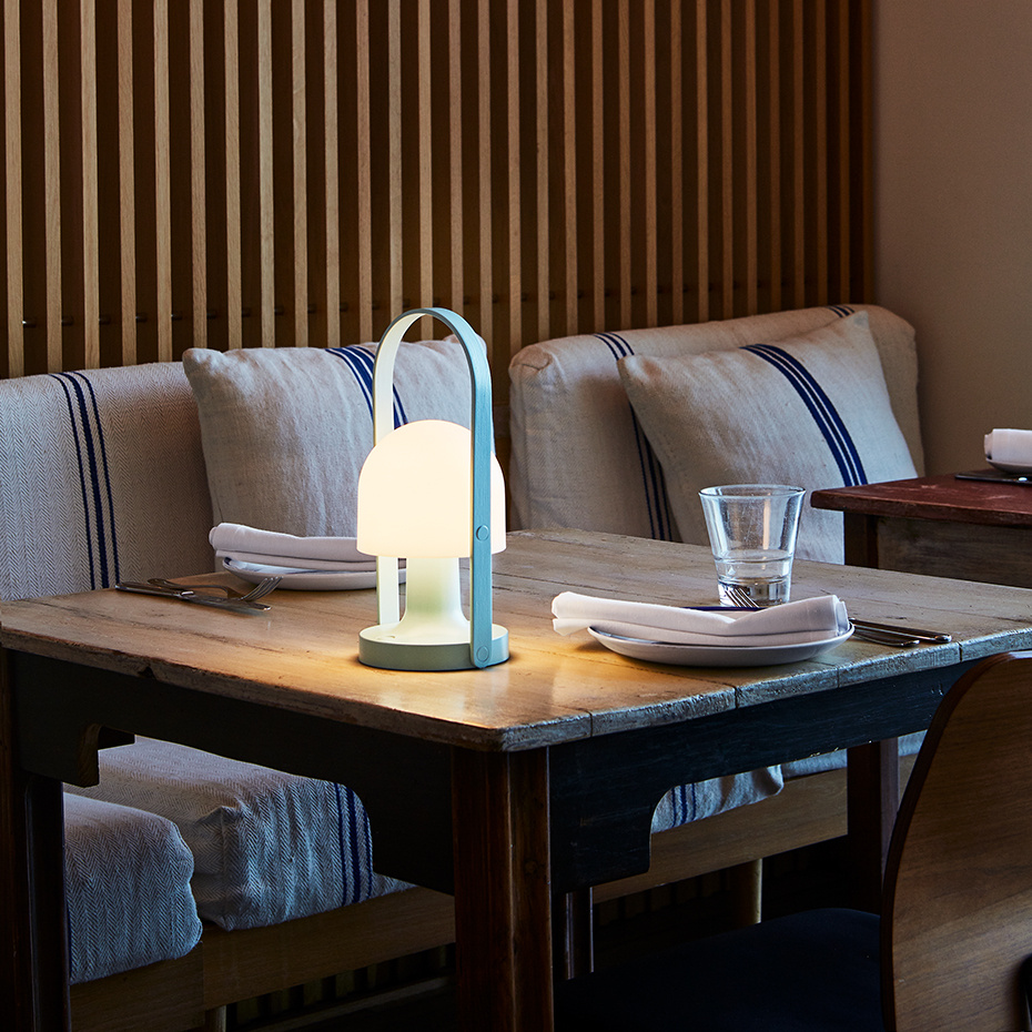 FollowMe Bordslampa Light Blue