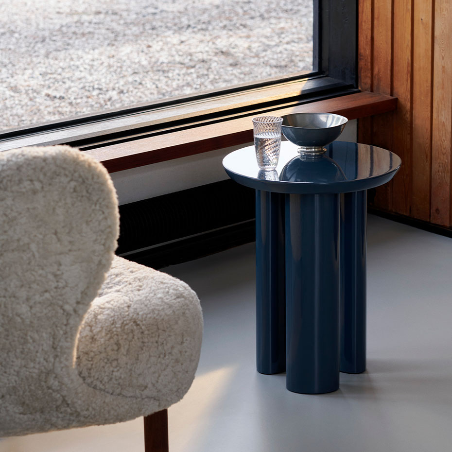 Tung Sidobord JA3 Steel Blue