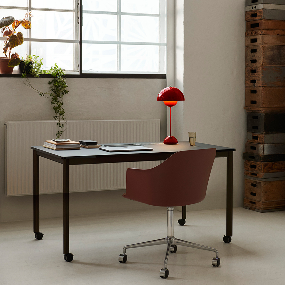 Flowerpot Bordslampa VP3 Vermilion Red