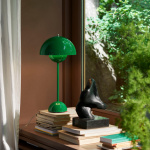 Flowerpot Bordslampa VP3 Signal Green Flowerpot Bordslampa VP3 Signal Green