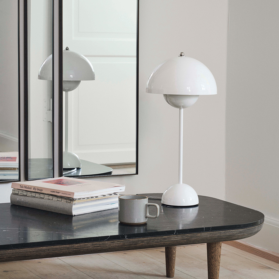 Flowerpot Bordslampa VP3 Brass-Plated