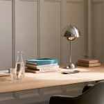 Flowerpot Bordslampa VP3 Chrome-Plated Flowerpot Bordslampa VP3 Chrome-Plated