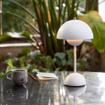 Flowerpot Bordslampa VP9 Portable Magnetic Charger Tangy Pink Flowerpot Bordslampa VP9 Portable Magnetic Charger Tangy Pink