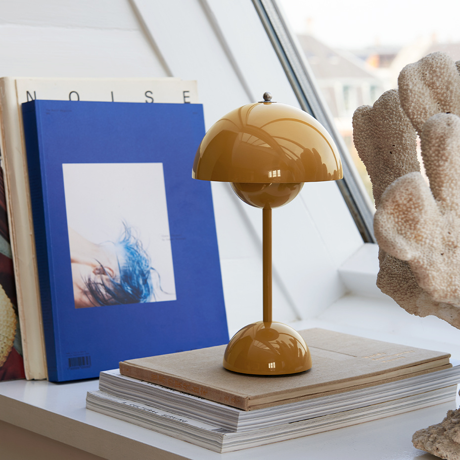 Flowerpot Bordslampa VP9 Portable Magnetic Charger Stone Blue