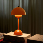 Flowerpot Bordslampa VP9 Portable Zesty Orange Flowerpot Bordslampa VP9 Portable Zesty Orange