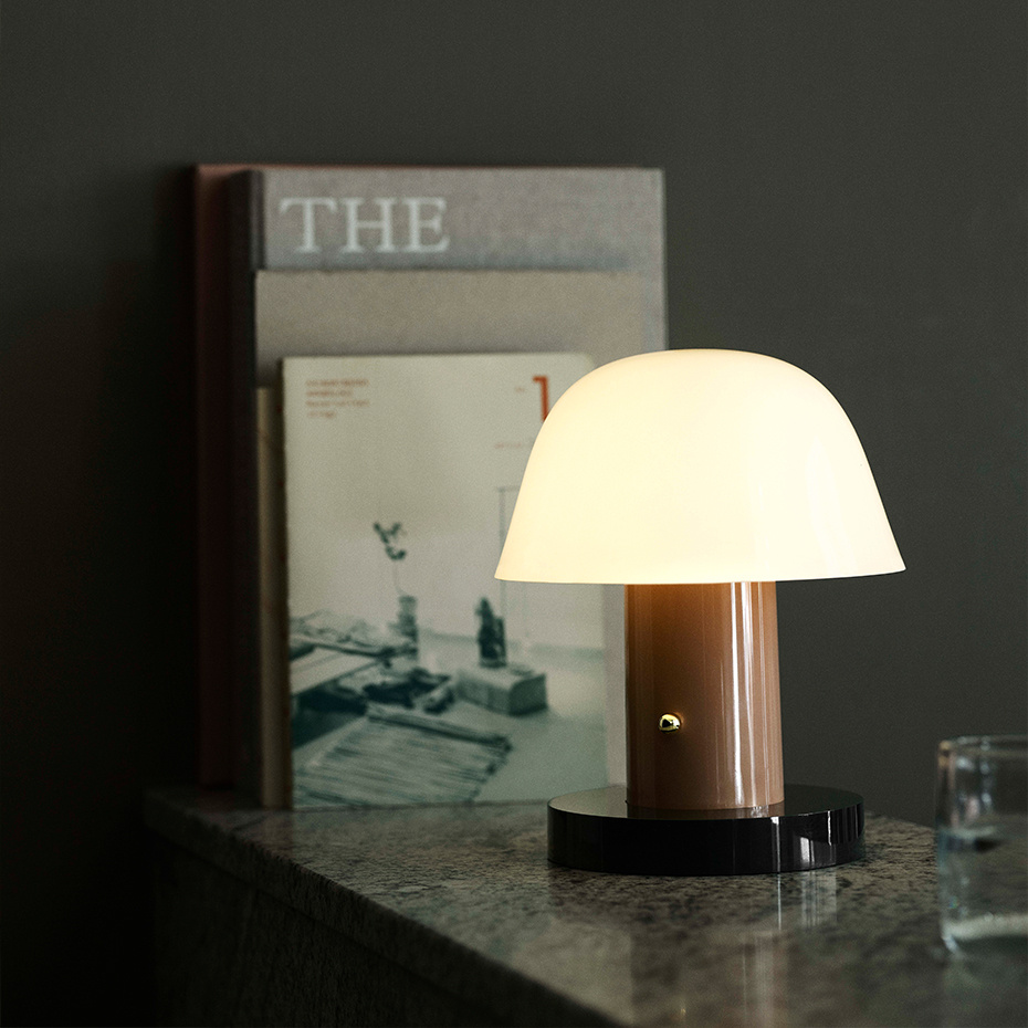 Setago Bordslampa JH27 Portable Beige & Forest
