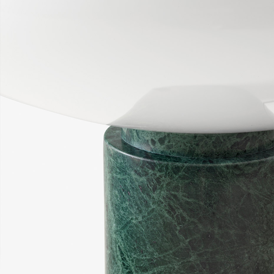 Mist Bordslampa AP17 Opal Glass & Guatemala Verde Marble
