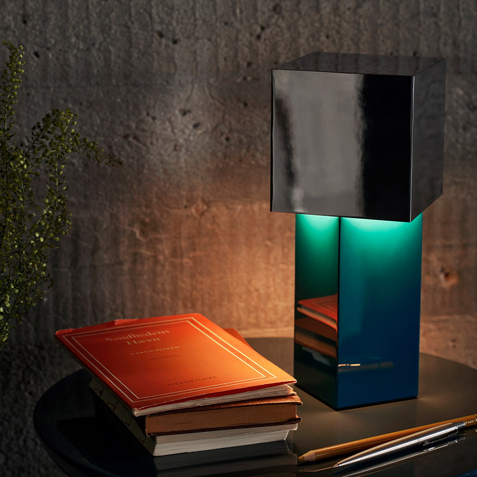 Pivot Bordslampa ATD7 Portable Blue Silver