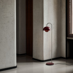 Flowerpot Golvlampa VP12 Dark Plum Flowerpot Golvlampa VP12 Dark Plum