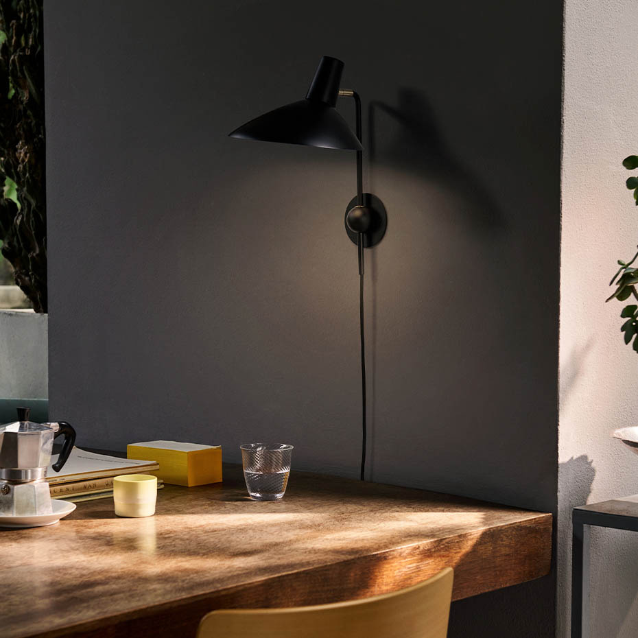 Tripod Vägglampa HM12 Matt Black