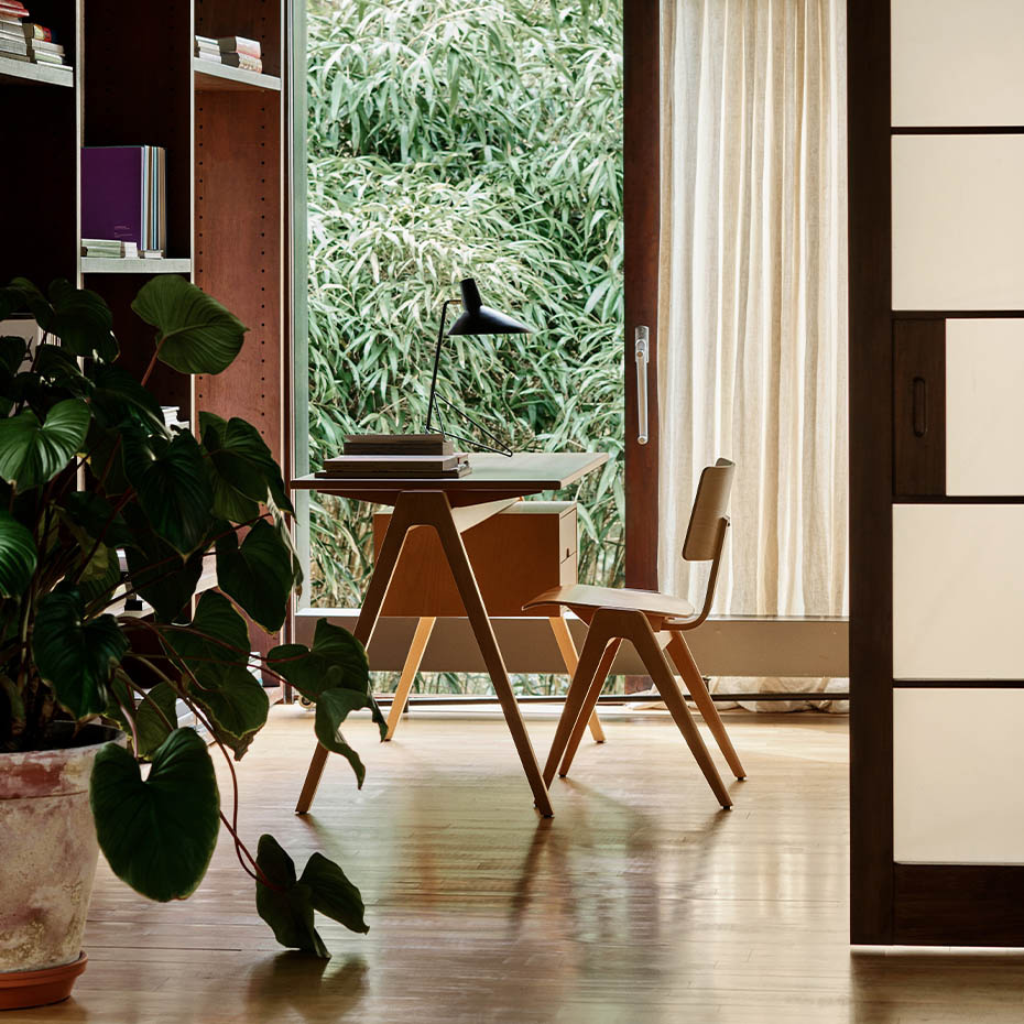 Tripod Bordslampa HM9 Matt White