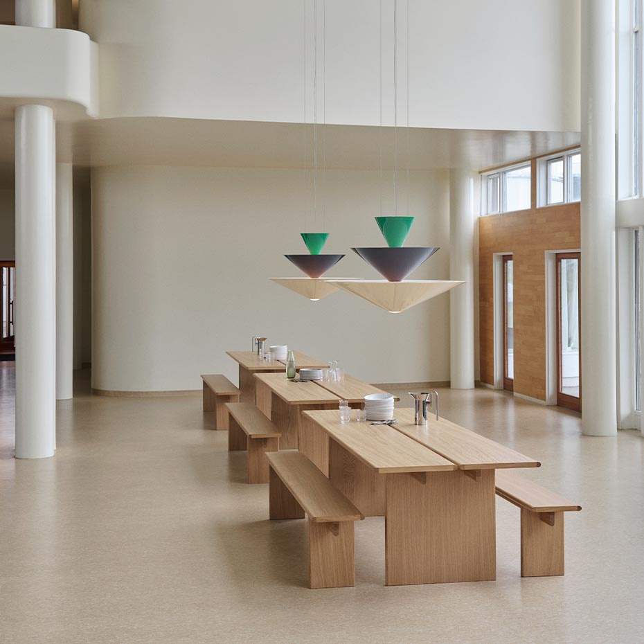 Gio Pendel LN15 Ø92cm Signal Green & Deep Blue & Ecru White