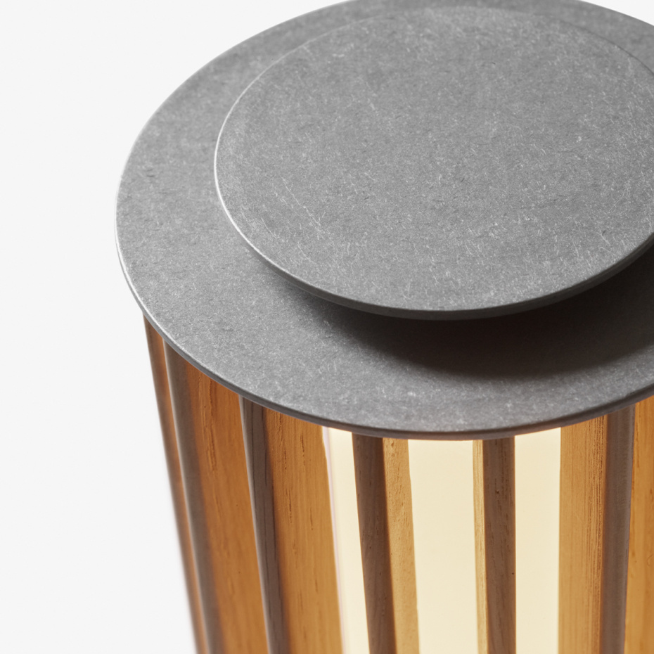 Numbra Bordslampa TY3 Portable Lacquered Oak & Tumbled Aluminium