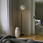 A808 Golvlampa White/Polished Brass A808 Golvlampa White/Polished Brass