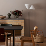 A810 Golvlampa Polished Stainless Steel A810 Golvlampa Polished Stainless Steel