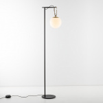 NH Golvlampa Black/Brass NH Golvlampa Black/Brass