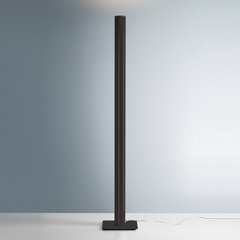 Ilio Golvlampa Matt Black