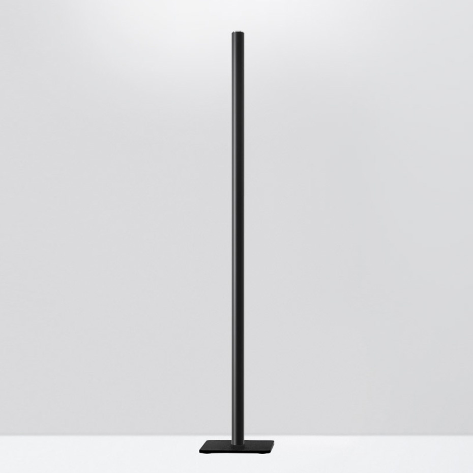Ilio Mini Golvlampa Matt Black